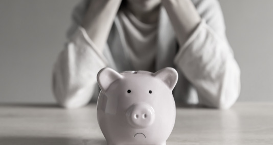 Federal Retirement Application Mistakes - image: sad piggy face